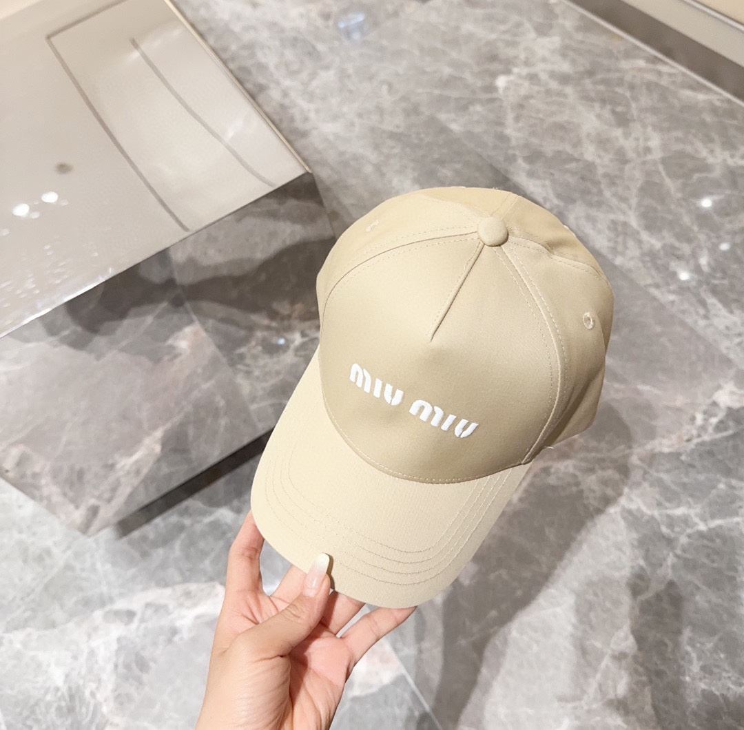 Miu Miu Caps